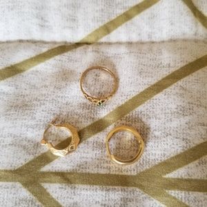 Gold earrings